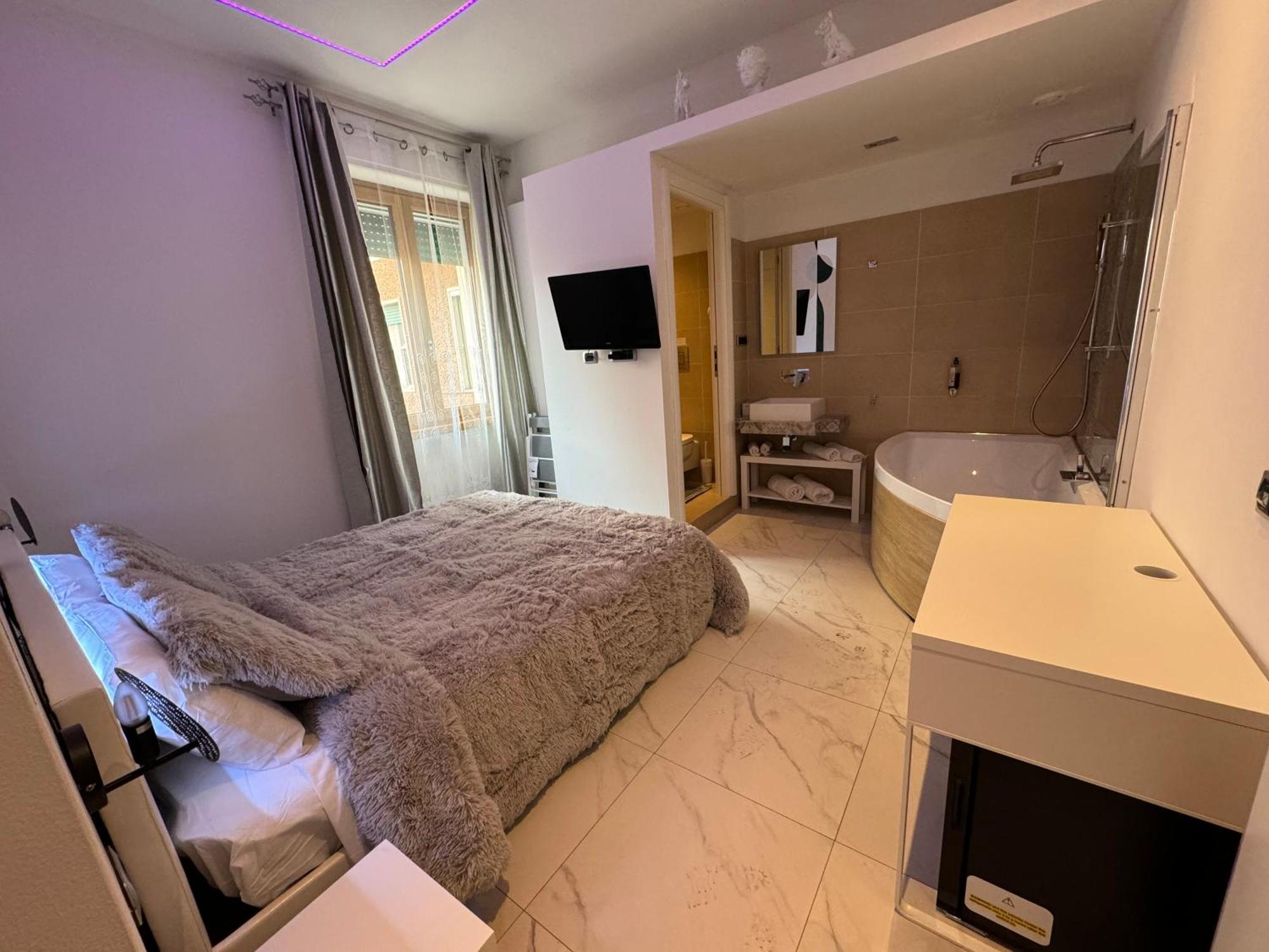Cagliari Love Suite Esterno foto
